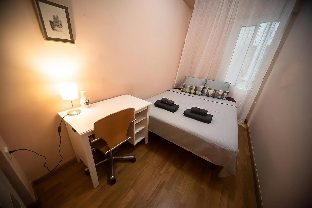 Traditional Rooms In Eixample Barcelona Zewnętrze zdjęcie